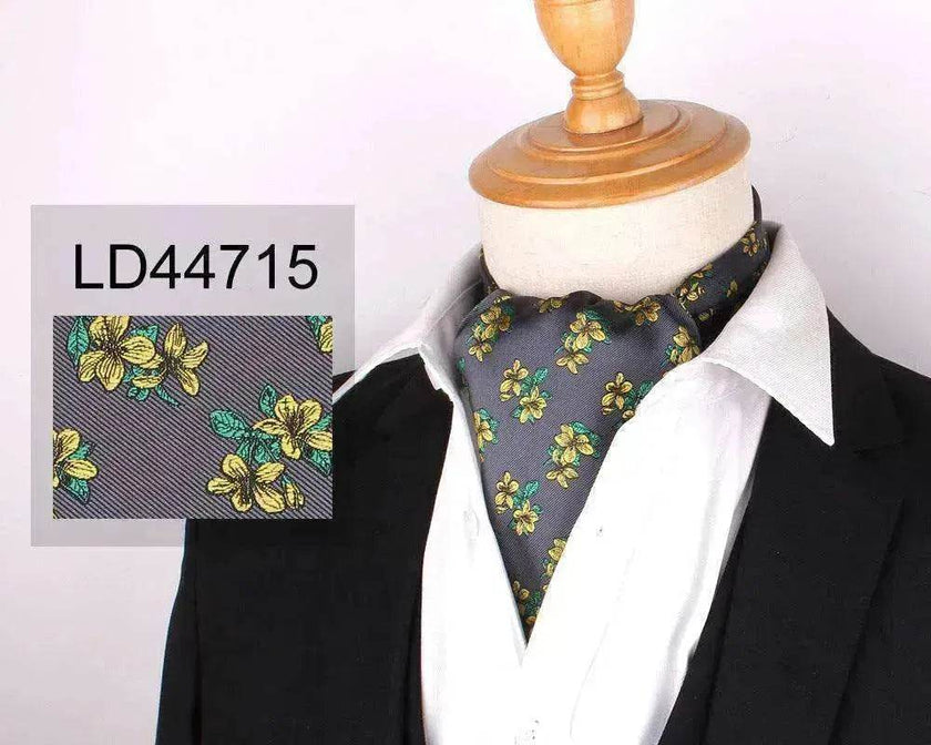 Men's Elegant Silk Scarf Floral Collar Mouth Napkin