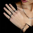 Bague en argent MIRANDA à trois anneaux entrelacés.