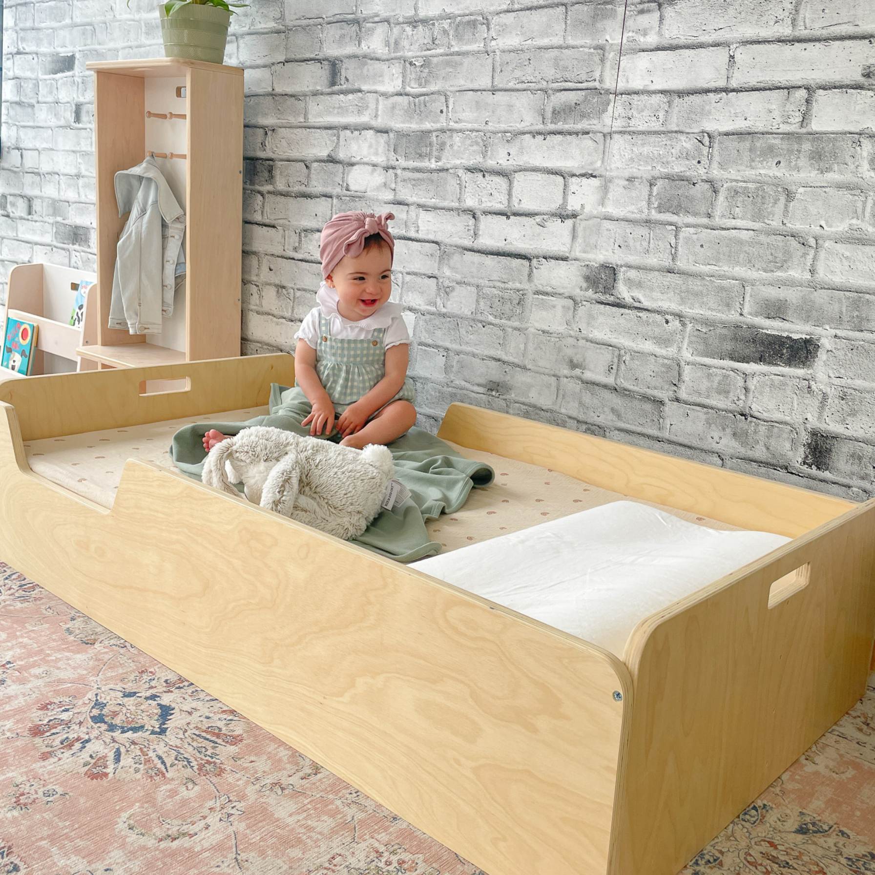 APPLE CRIB - Lit Montessori au sol avec barrières