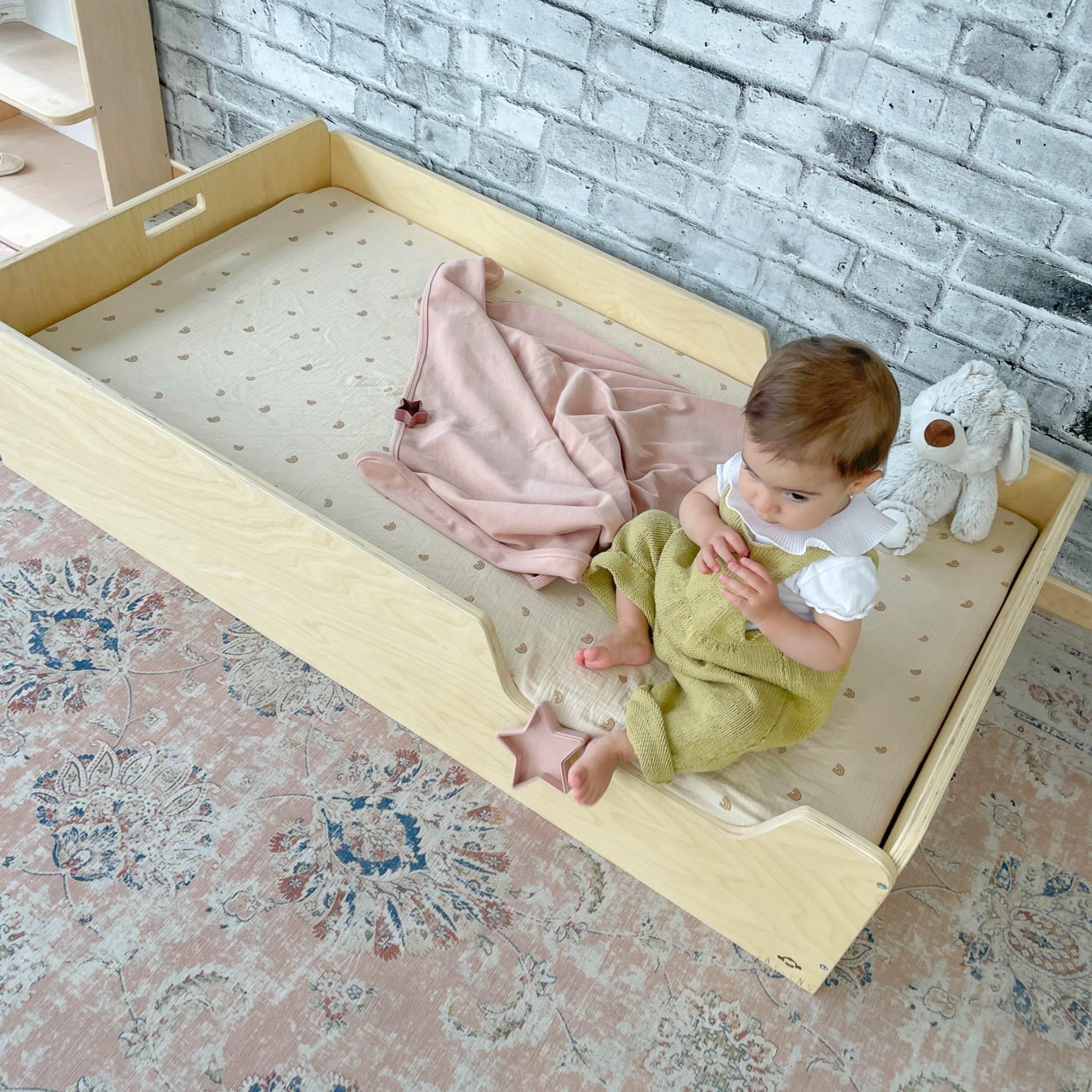 APPLE CRIB - Lit Montessori au sol avec barrières