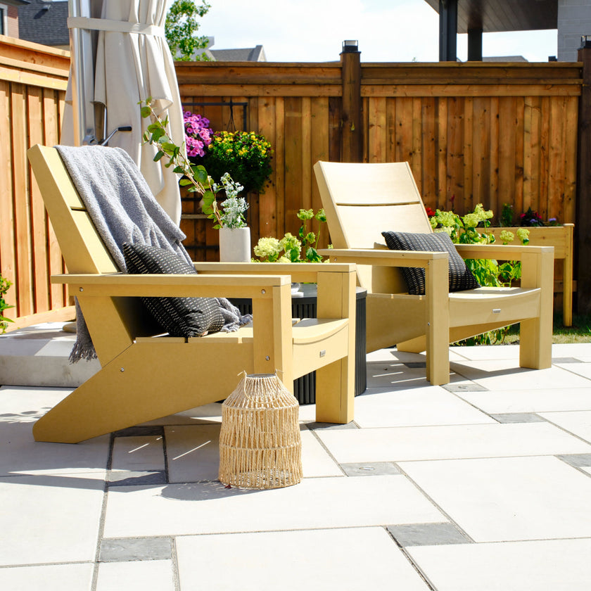 Modern 3-Panel Polymer Muskoka Chair