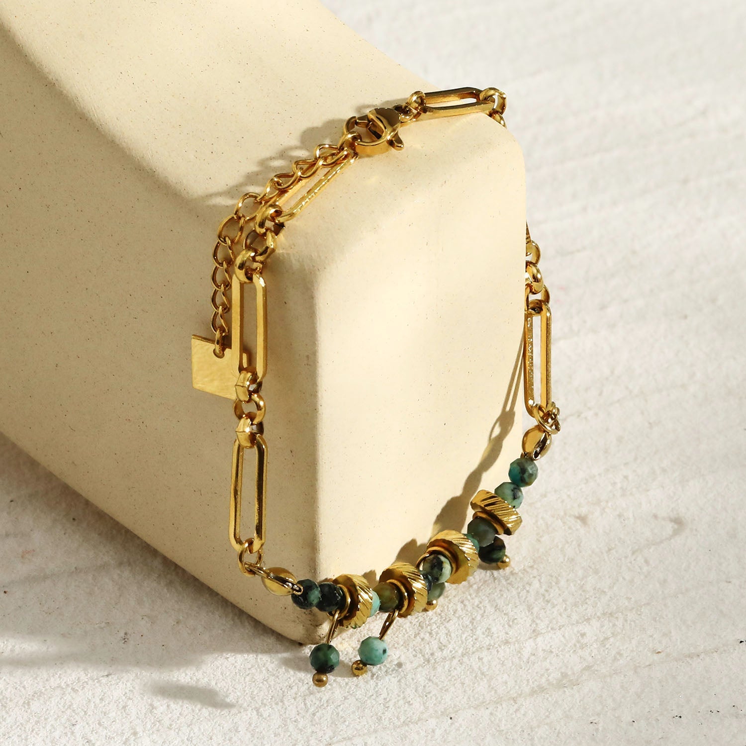 NANTES : Bracelet en chaîne maillons et pierres naturelles de turquoise africaine