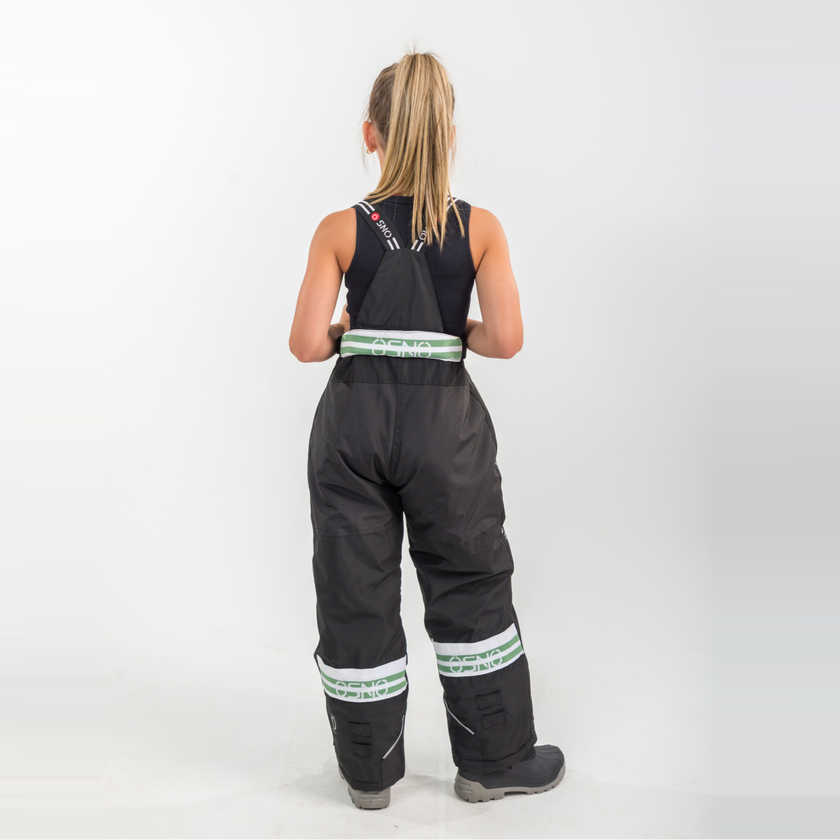 Nikki’s Cropped Ski Jacket & Pants Snowsuit