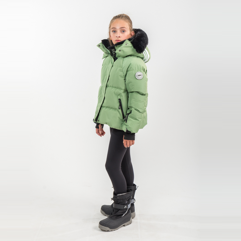 Nikki’s Cropped Ski Jacket & Pants Snowsuit
