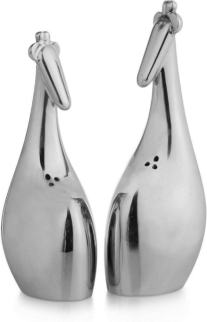 Nambe - Savanna Giraffe Salt&Pepper Shk