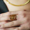 ODESIA : Bague texturée à plusieurs couches torsadées