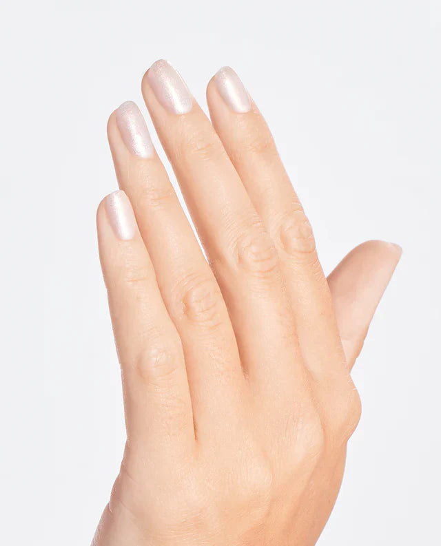 OPI - NL Throw Me A Kiss