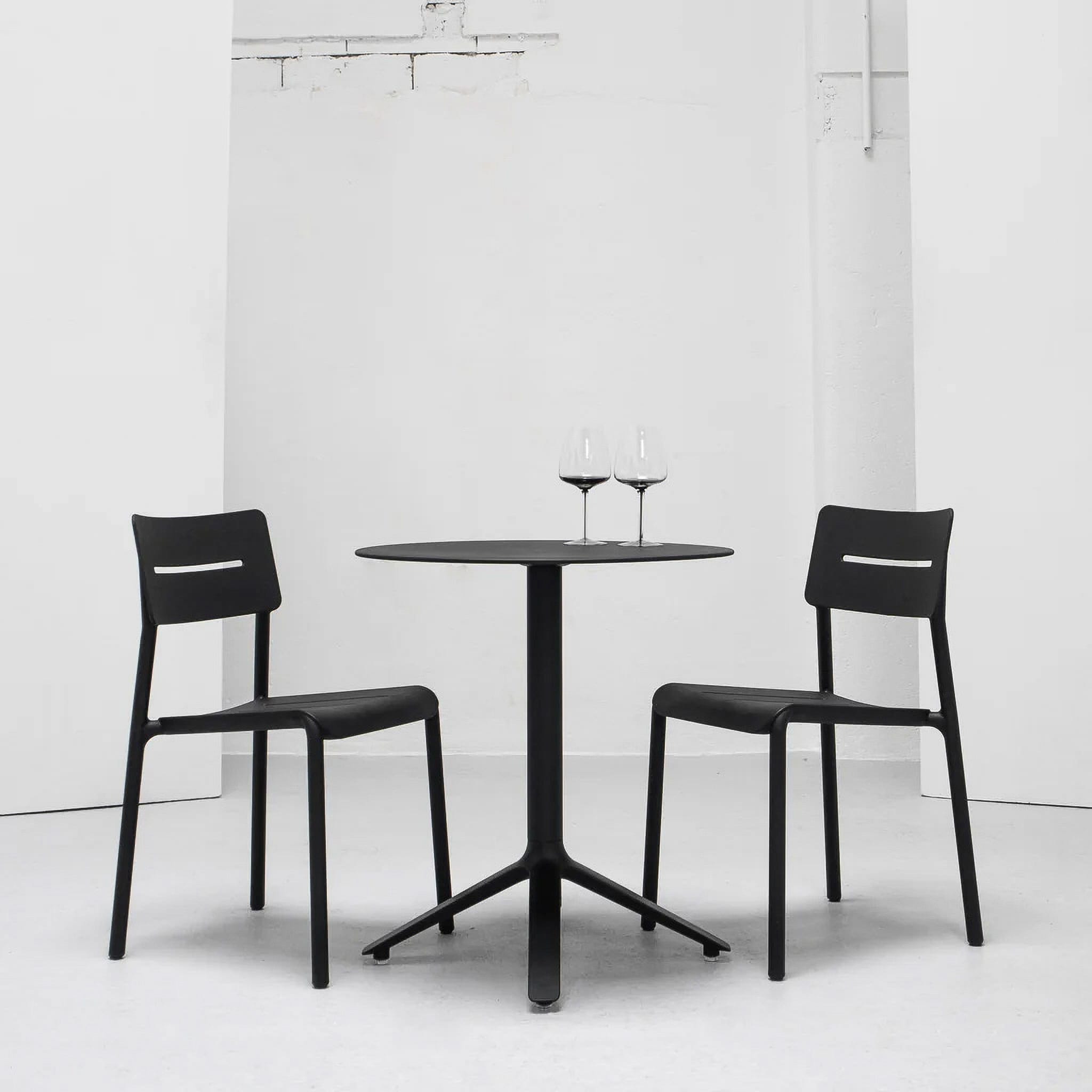 OUTO Chair<br> Indoor & Outdoor Use