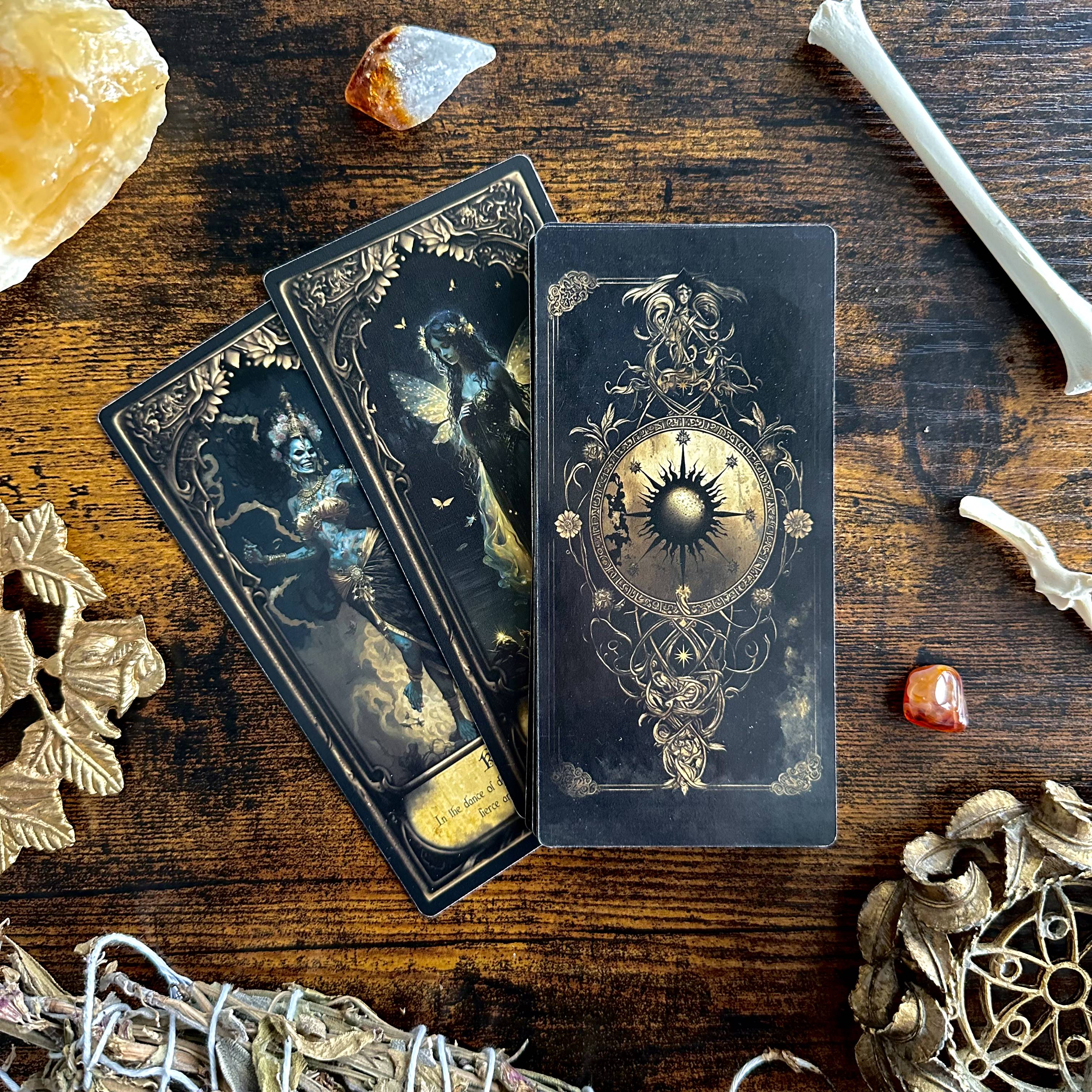 Obsidian Veil Oracle Deck (Collector's Edition)