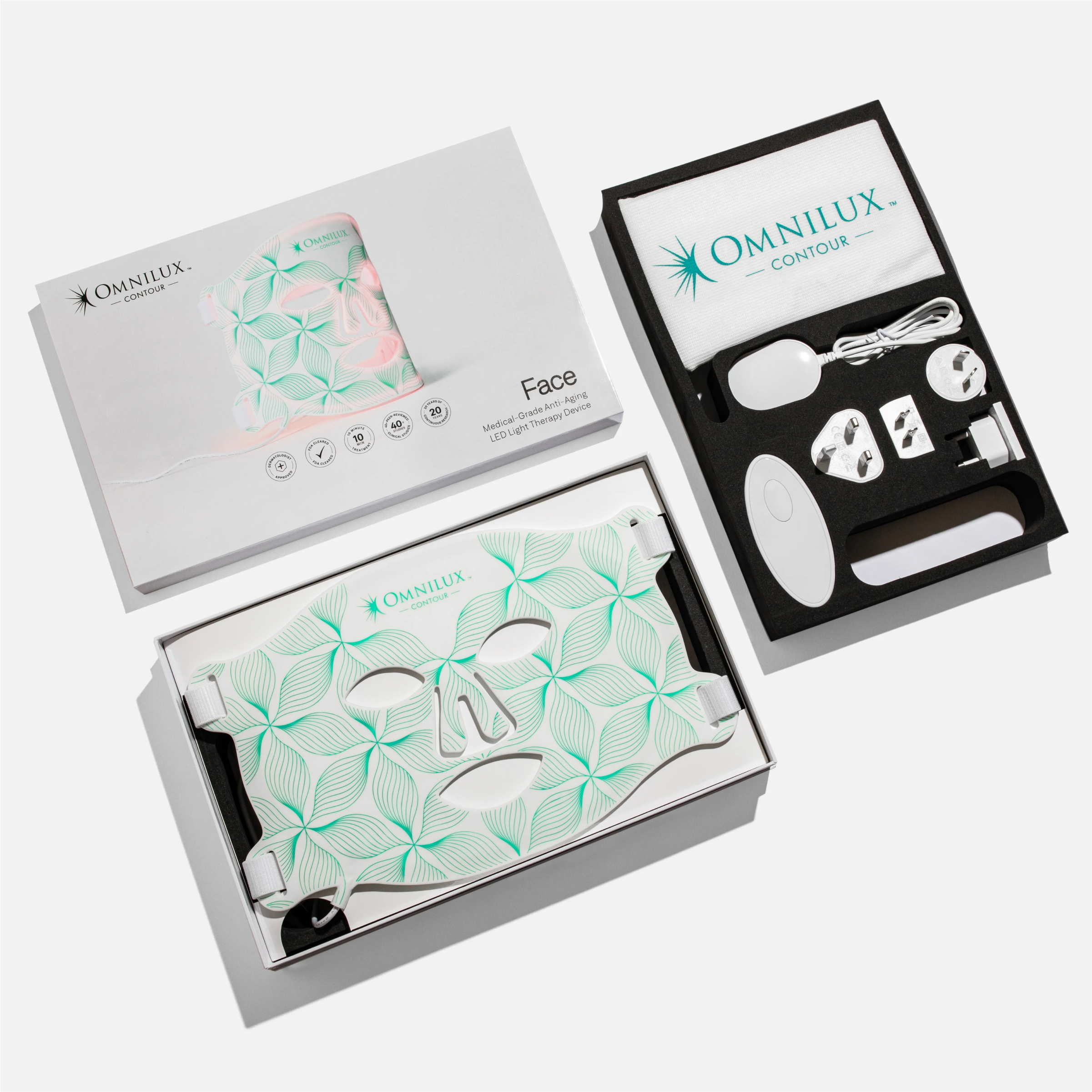 Omnilux Face Contour + Contour Glove Bundle