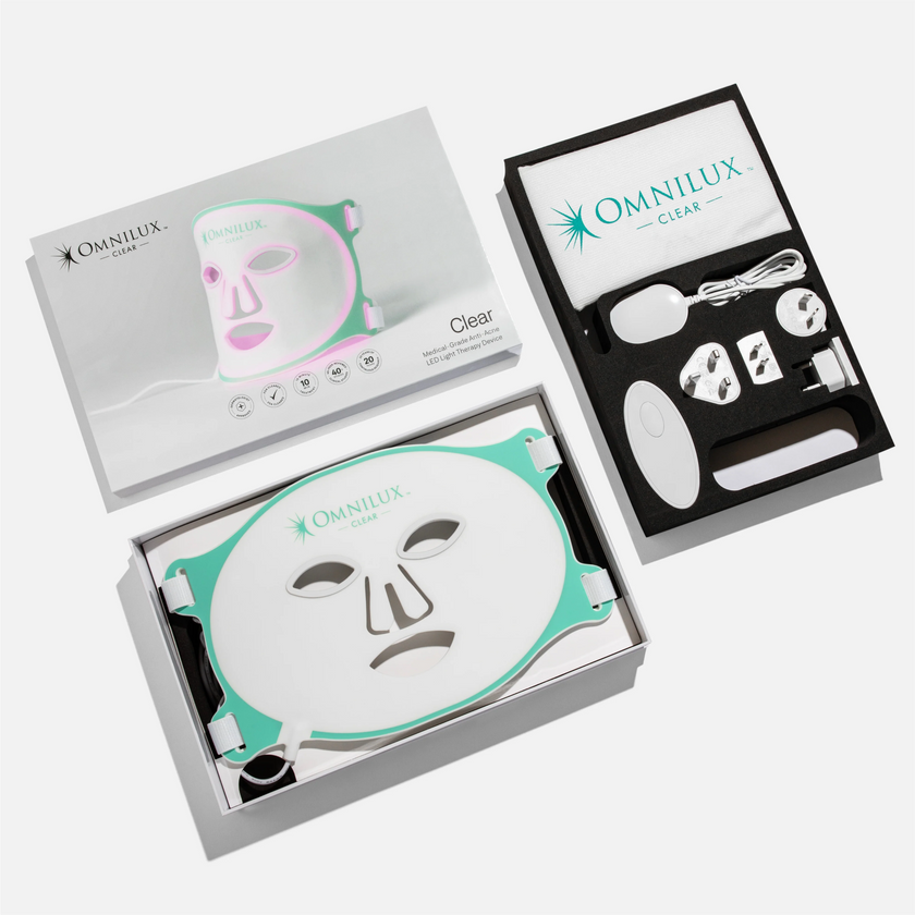 Omnilux Clear + Neck & Décolleté Bundle