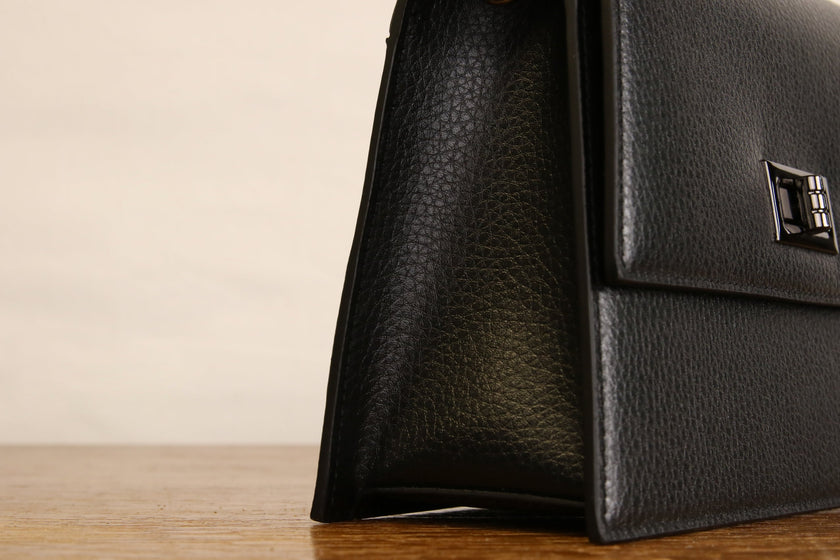 Origyn 03 - Plant-Based Vegan Leather Kelly Bag - Made with Plastic-Free MIRUM®