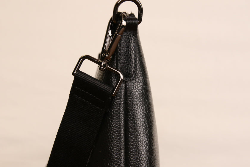 Origyn 04 - Plant-Based Vegan Leather Top Zip Handbag - Made with MIRUM®