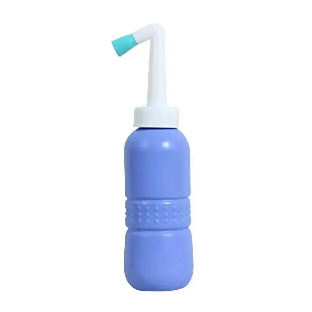 Portable Bidet Bottle for Travel & Outdoor Use – Personal Hygiene Sprayer for Men & Women