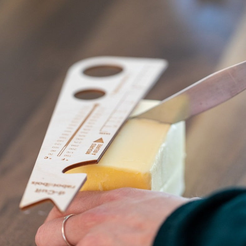 Outil multifonctionnel pour la cuisine 