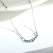 Chaîne en argent perlée KIMI avec pendentif en zircone pavé délicat.