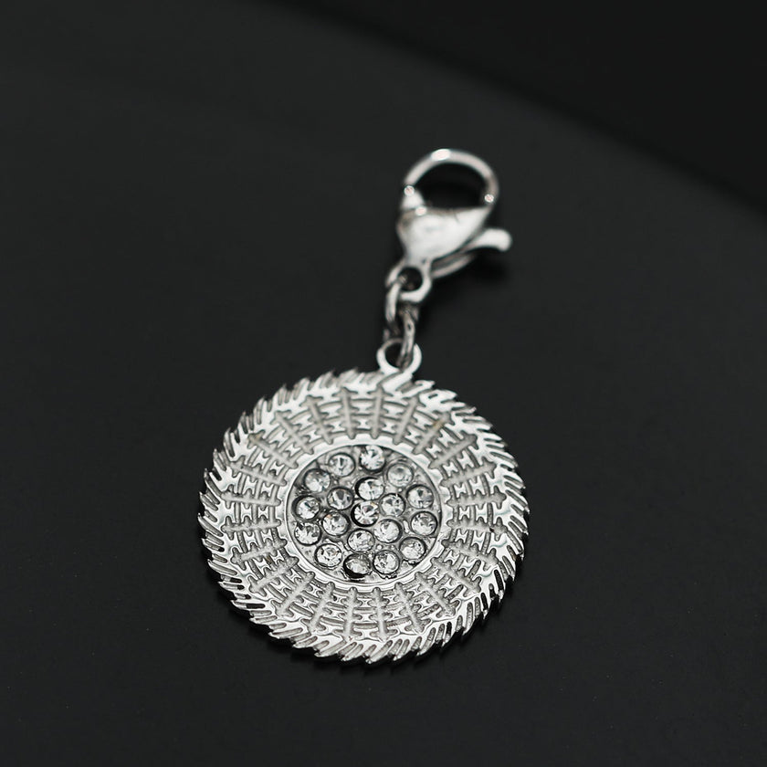 AVERY Charm Necklace Silver