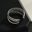 Bague en argent MIRANDA à trois anneaux entrelacés.