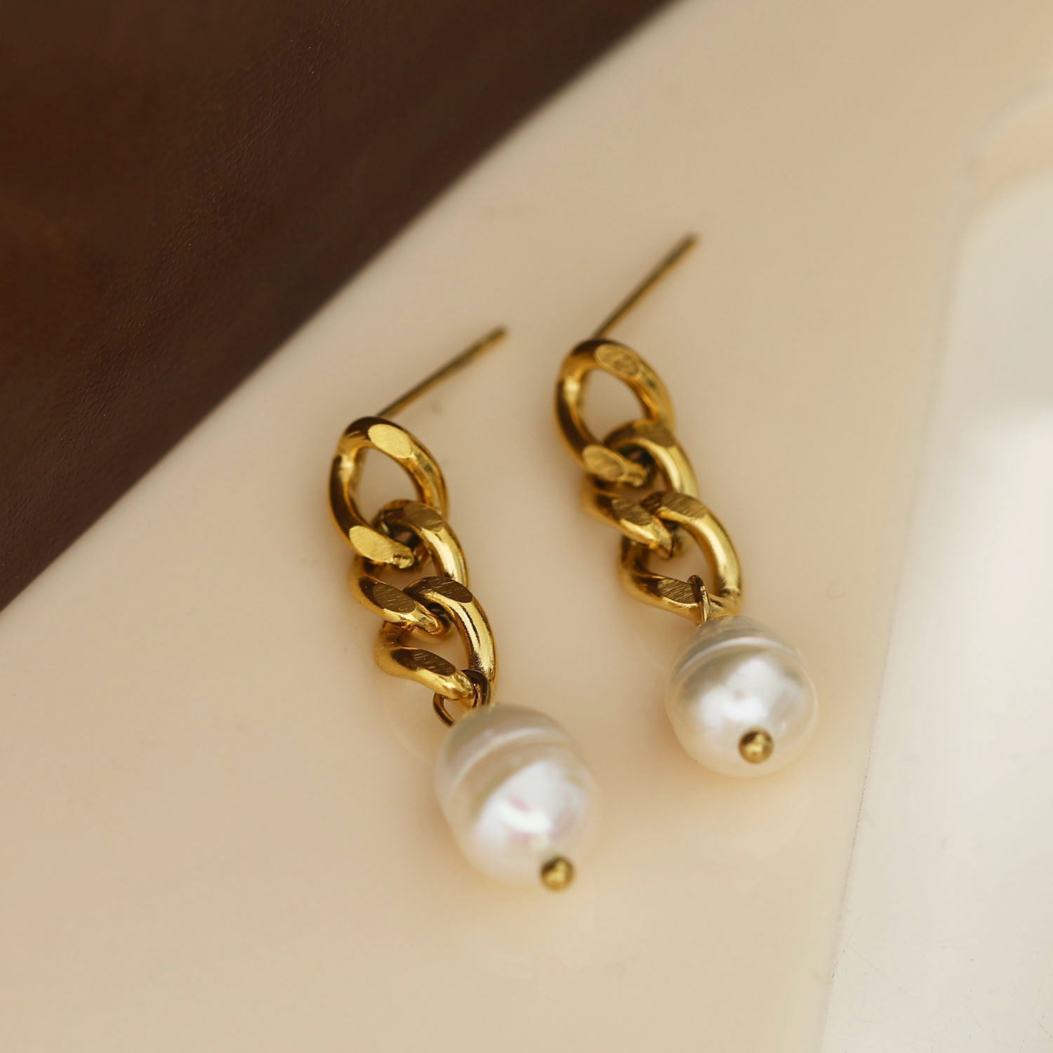 Boucles d'oreilles pendantes en perles d'eau douce naturelles CATH.