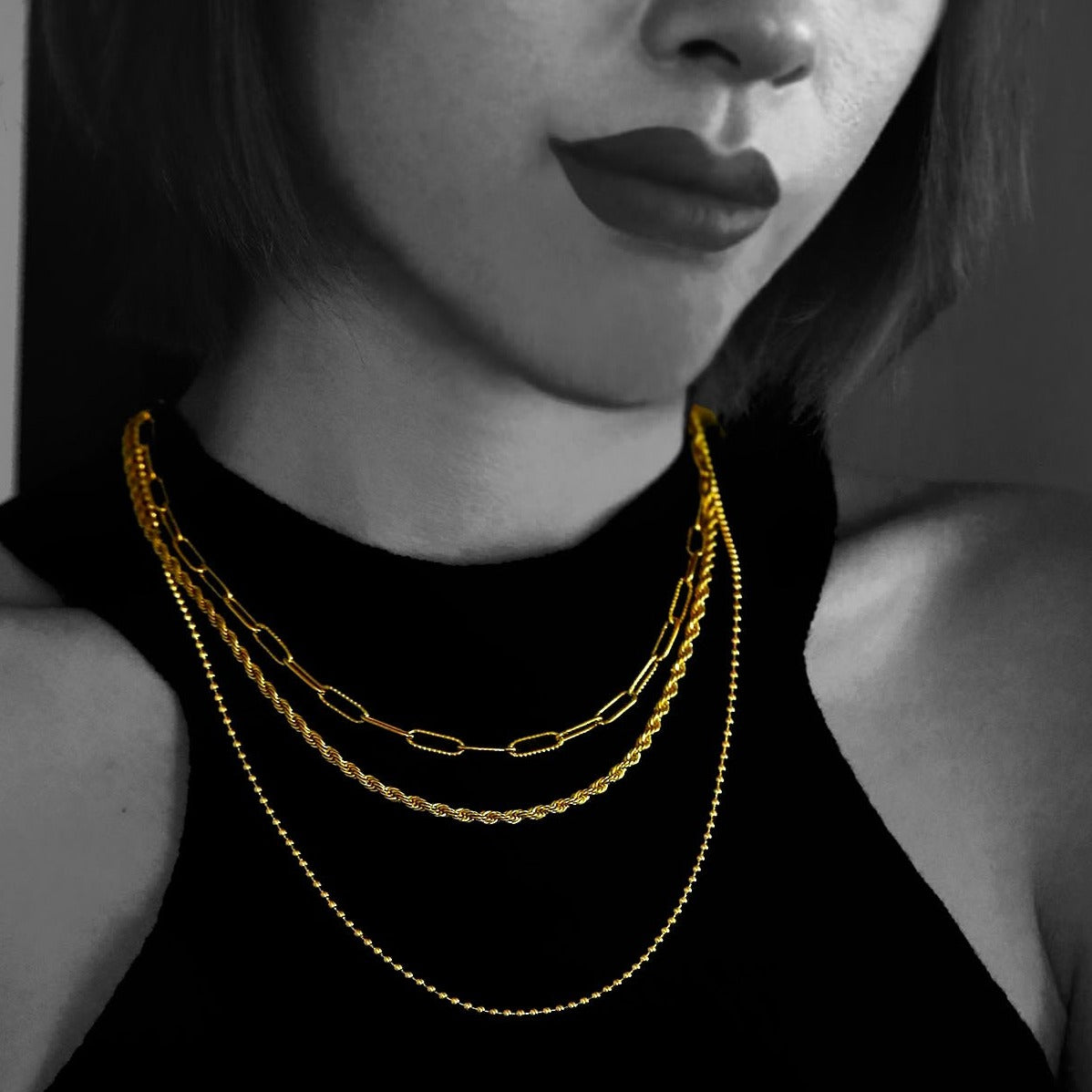 SELENE : Collier en or à trois rangs de chaînes mixtes