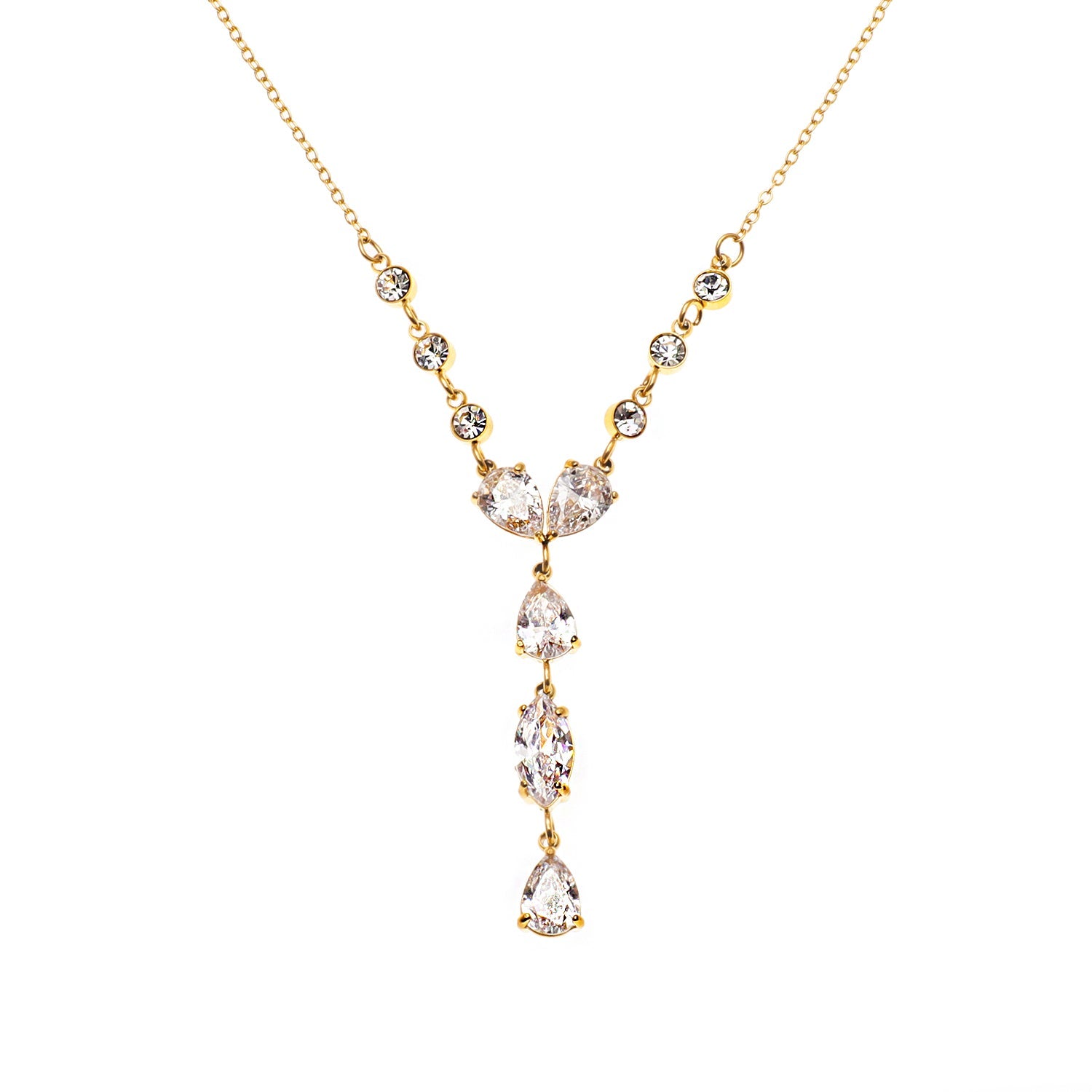 Style BUCKIE : Collier avec plusieurs pendentifs et chaîne en zircone.