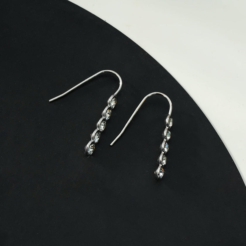 PELLA Silver (White Gold): Minimalist Moissanite Row Stud Earrings – Elegant Sparkle in Every Line