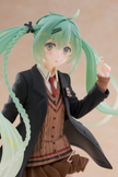 Hatsune Miku Figure - Fashion (Preppy Ver.)