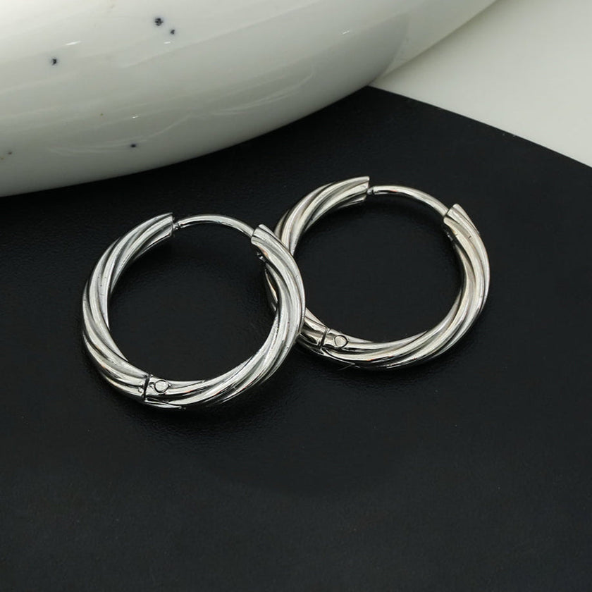 PURLEY : Boucles d'oreilles mini-cercles modernistes à texture riche, en or blanc (ton argenté)