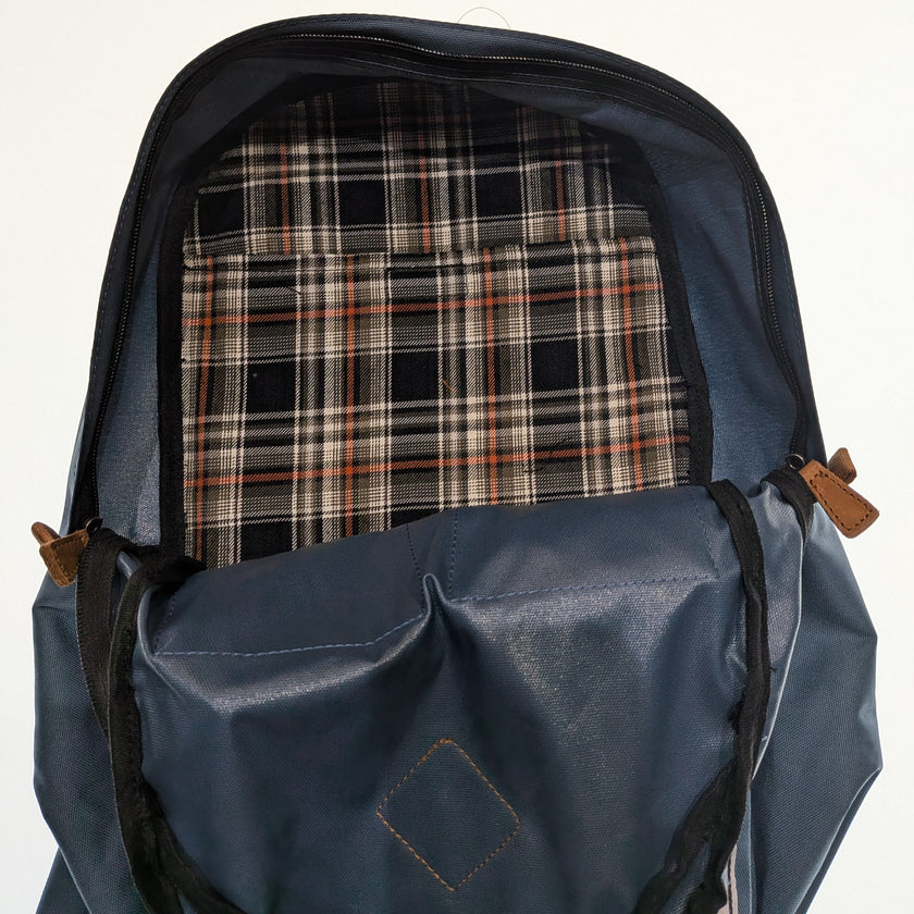 Europe Bound Day Hiker 32 L Day Pack for Urban and Outdoor Adventures