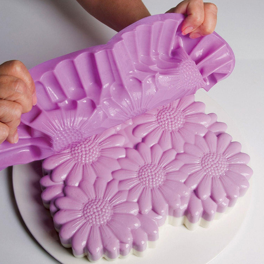 Pavoni - Bouquet Heart Mould