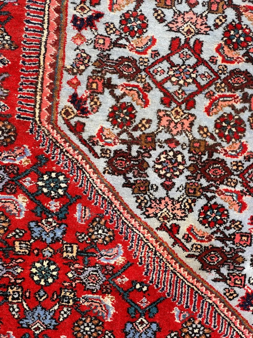 Persian Bidjar Rug | 7' 8