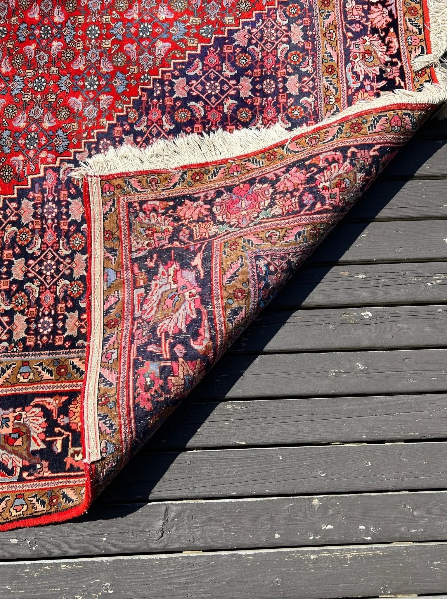 Persian Bidjar Rug | 7' 8