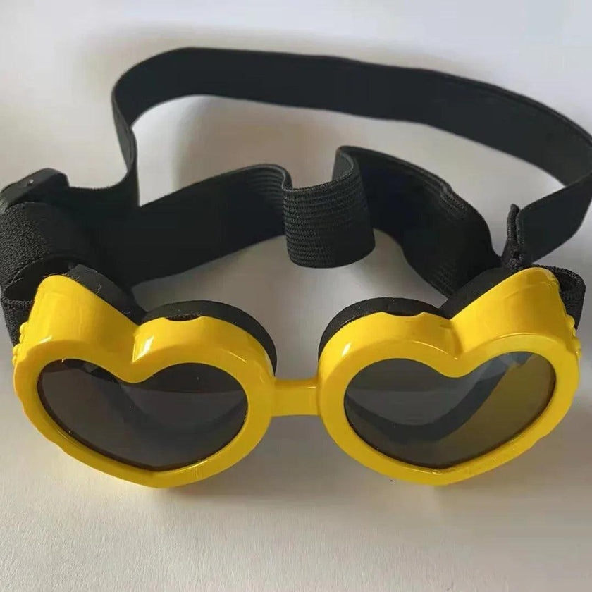 Dog Goggles Heart-Shaped Windproof Eye Protection Glasses for Small Dogs – 6 Colours