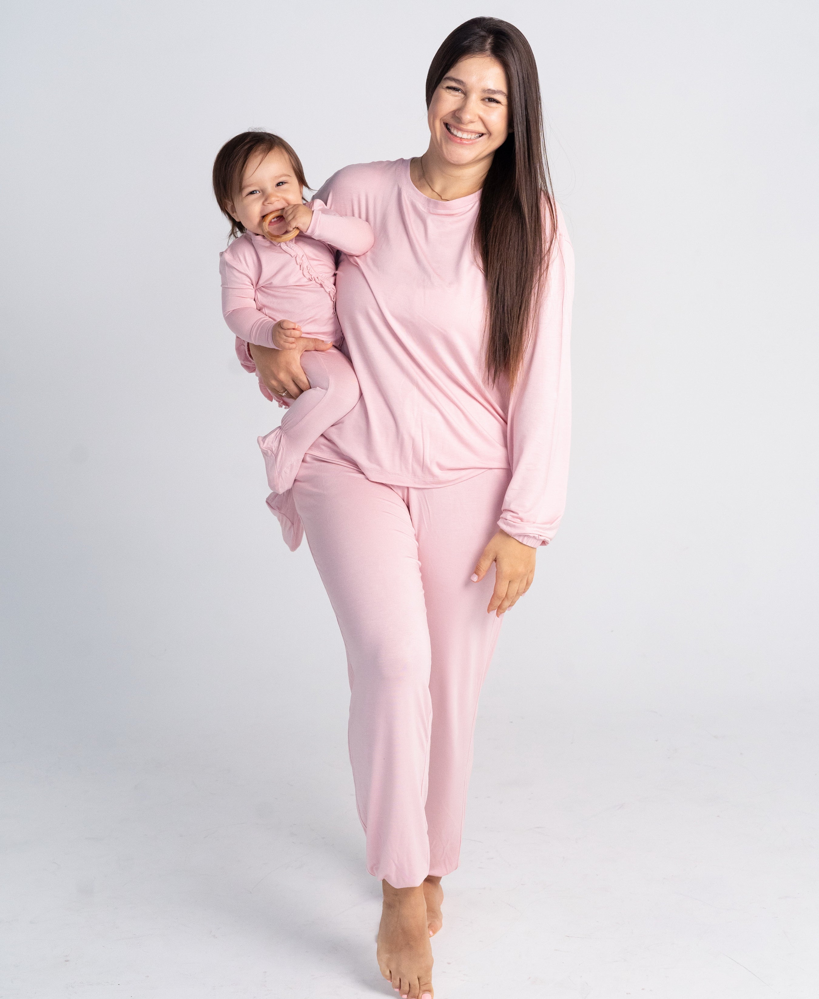 Bamboo Ruffle Footies with Two Way Zipper (Coral Blush)