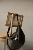 Sac croissant en corduroy | Bandoulière ajustable
