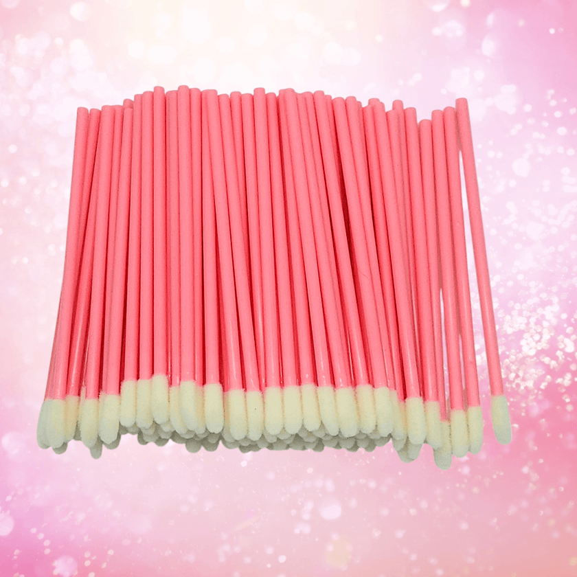 Disposable lip brushes