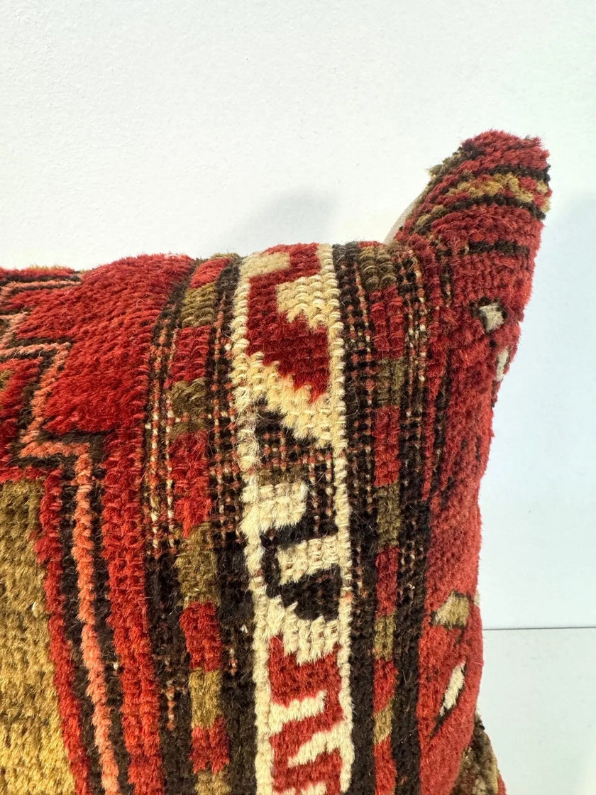 Pillow No. 031 | 16