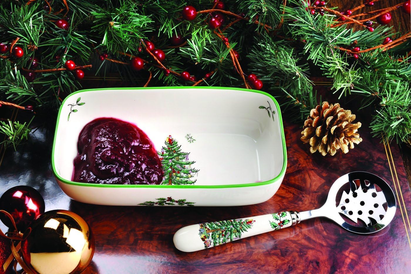 Portmeirion - Botonic Garden, ensemble 2 pièces | Assiette à sauce 20,3 cm x 10,8 cm avec cuillère percée 10,8 cm