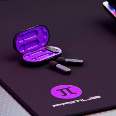 Primus - Gaming/Vlogging Broadcast Mic USB-C Dongle for Laptops, Cell Phones Tablets Charging Case Clip to Your Shirt