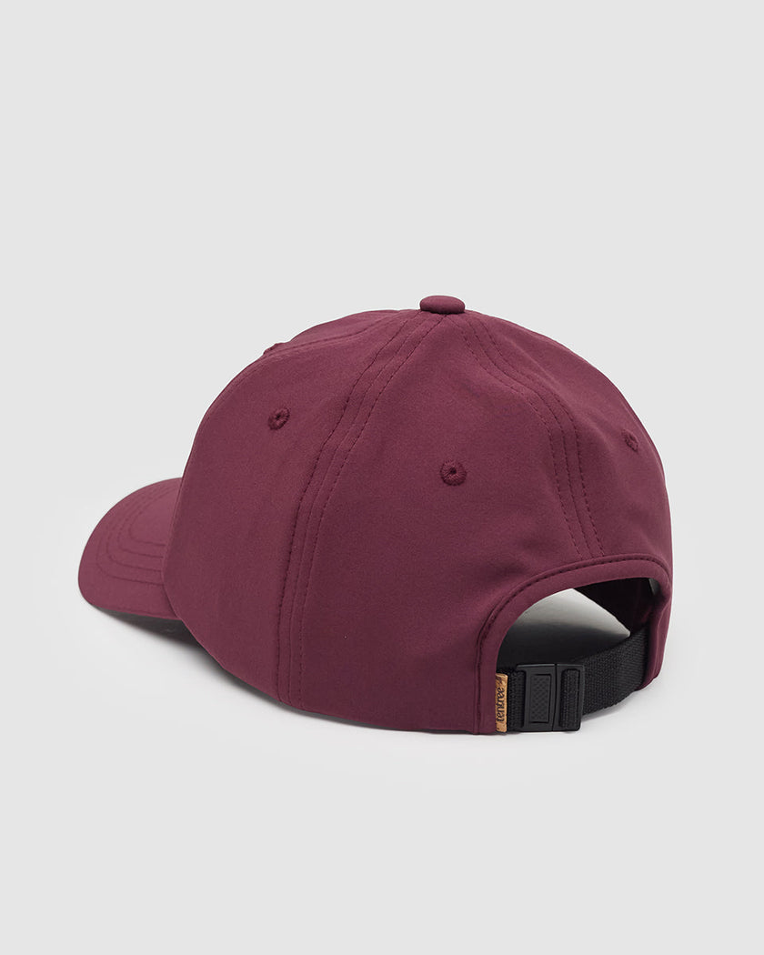 InMotion Peak Hat