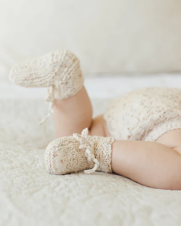 Knit Booties | Natural Confetti | Quincy Mae