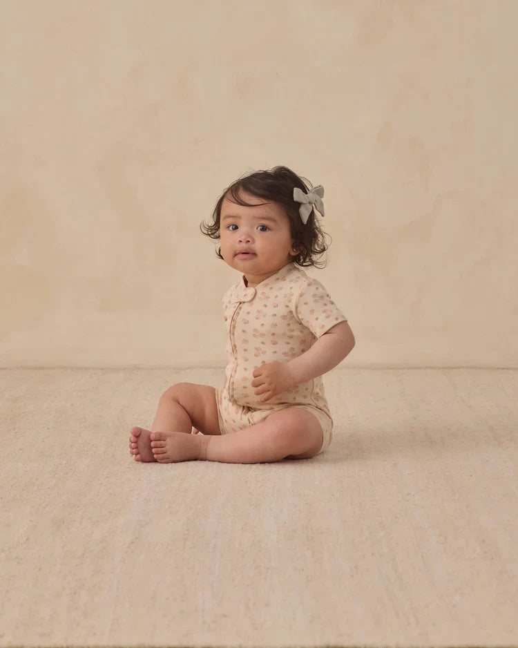Zip Short Sleeve Sleeper | Strawberries | Quincy Mae