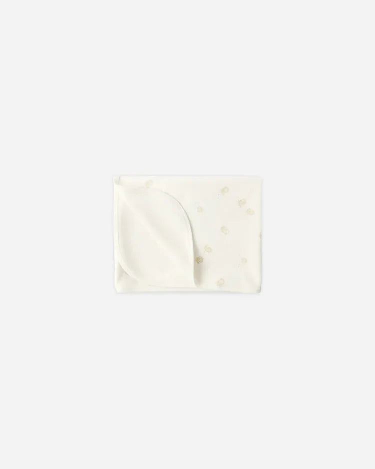 Swaddle | Chicks | Quincy Mae