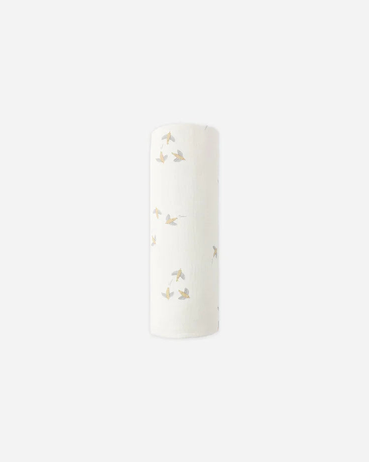Woven Swaddle | Birds | Quincy Mae