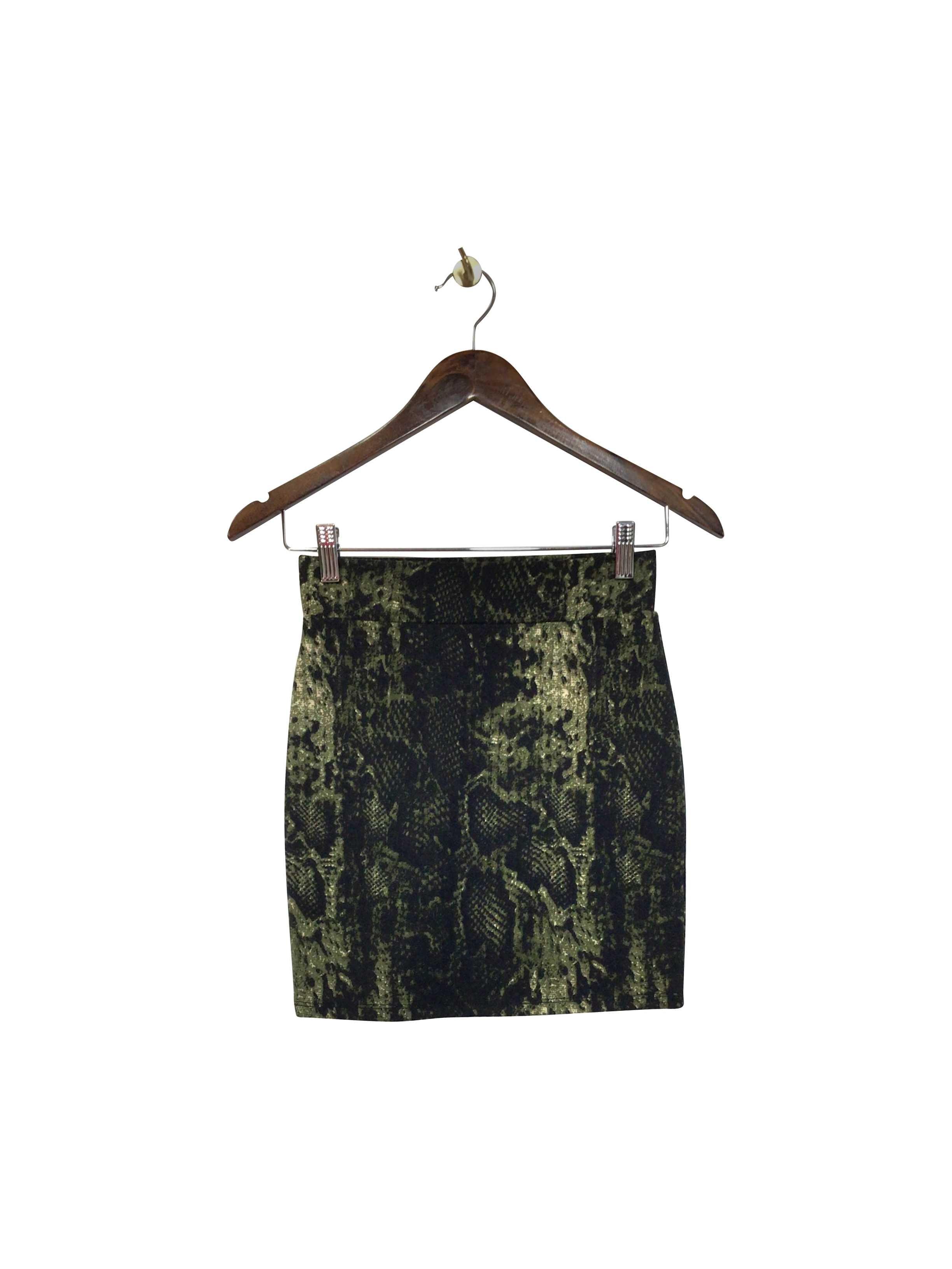 REVAMPED Regular fit Skirt in Green  -  XXS