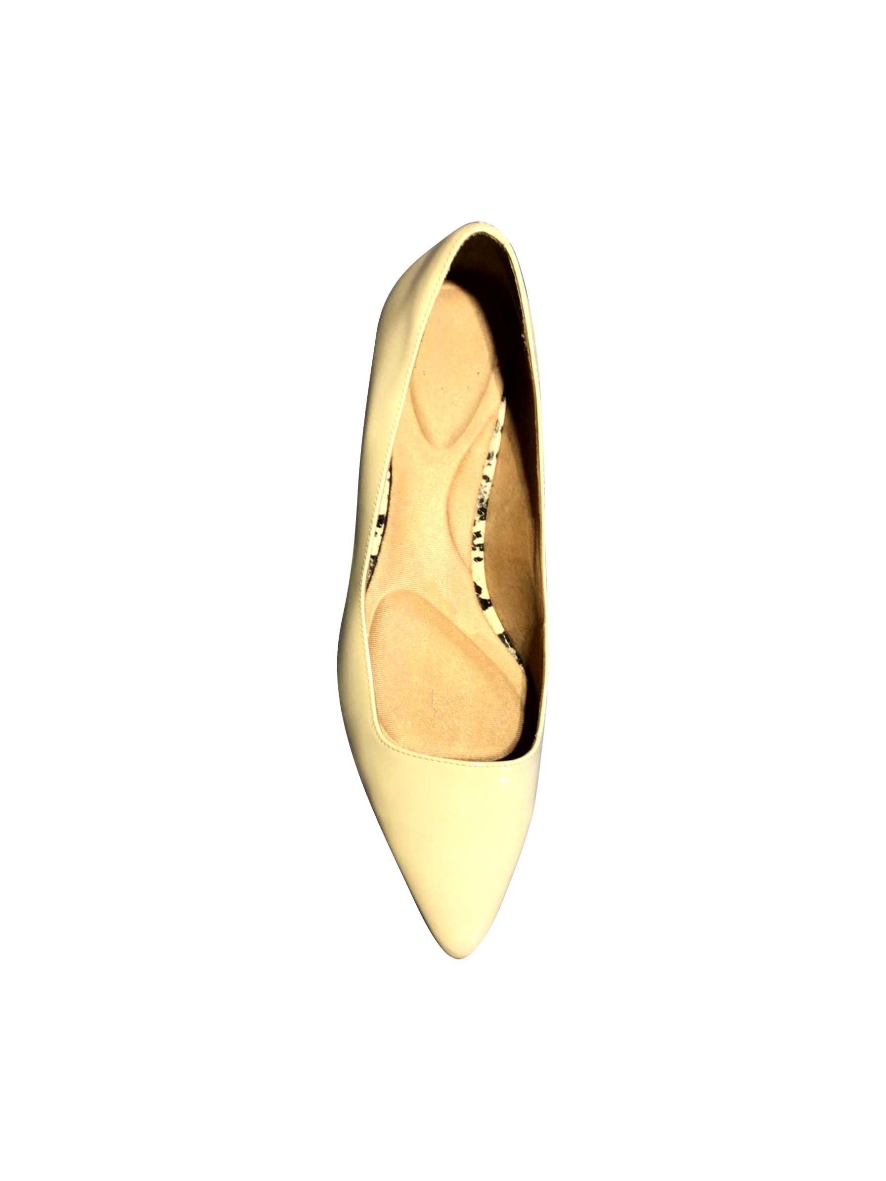 ROCKPORT Regular fit Heels in White - 7.5
