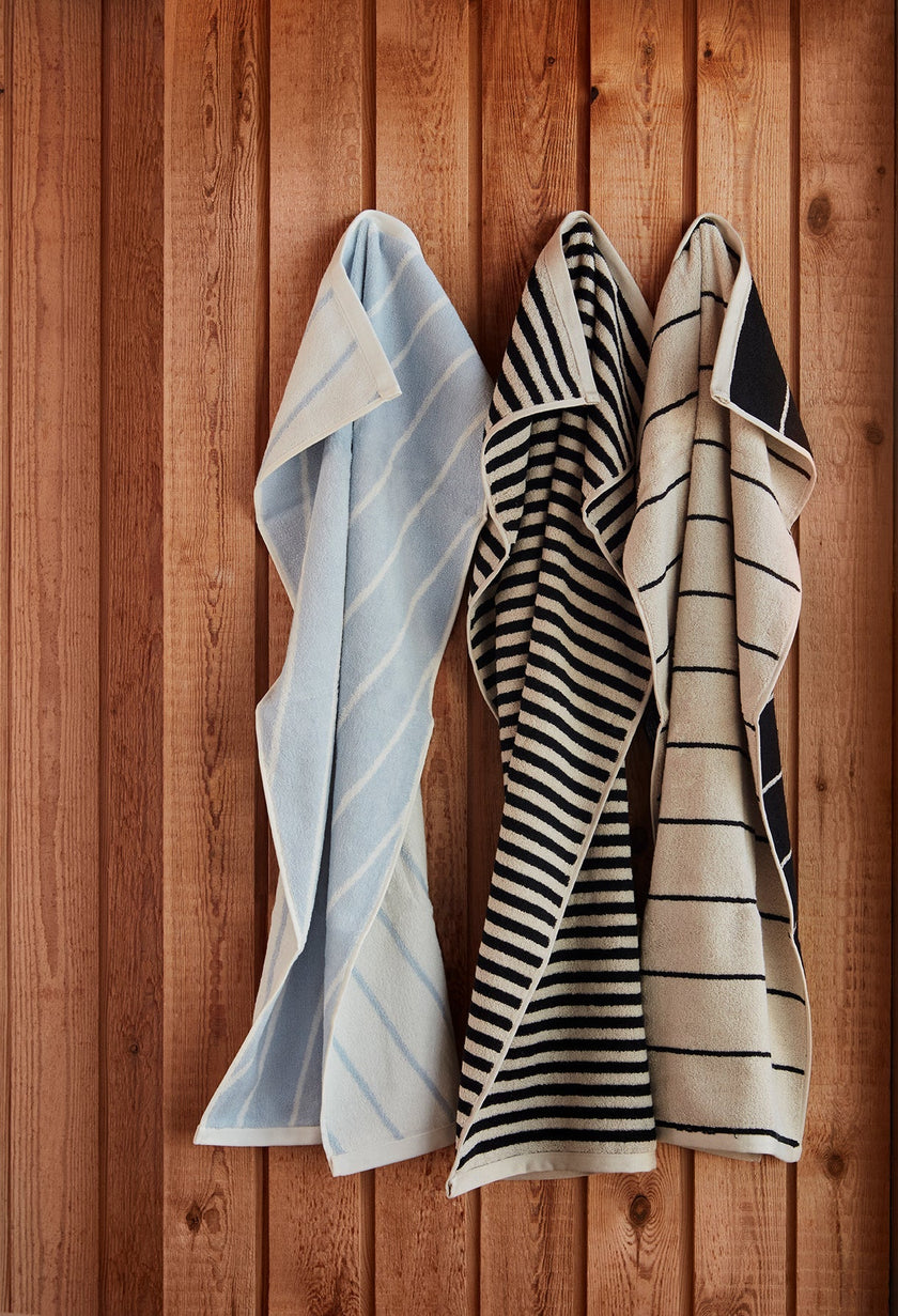 Raita Towel - 50x100 cm - Cloud / Ice Blue