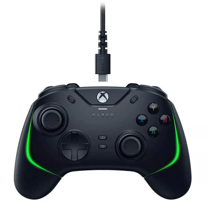Razer - Xbox Gaming Wolverine V2 Chroma - Black