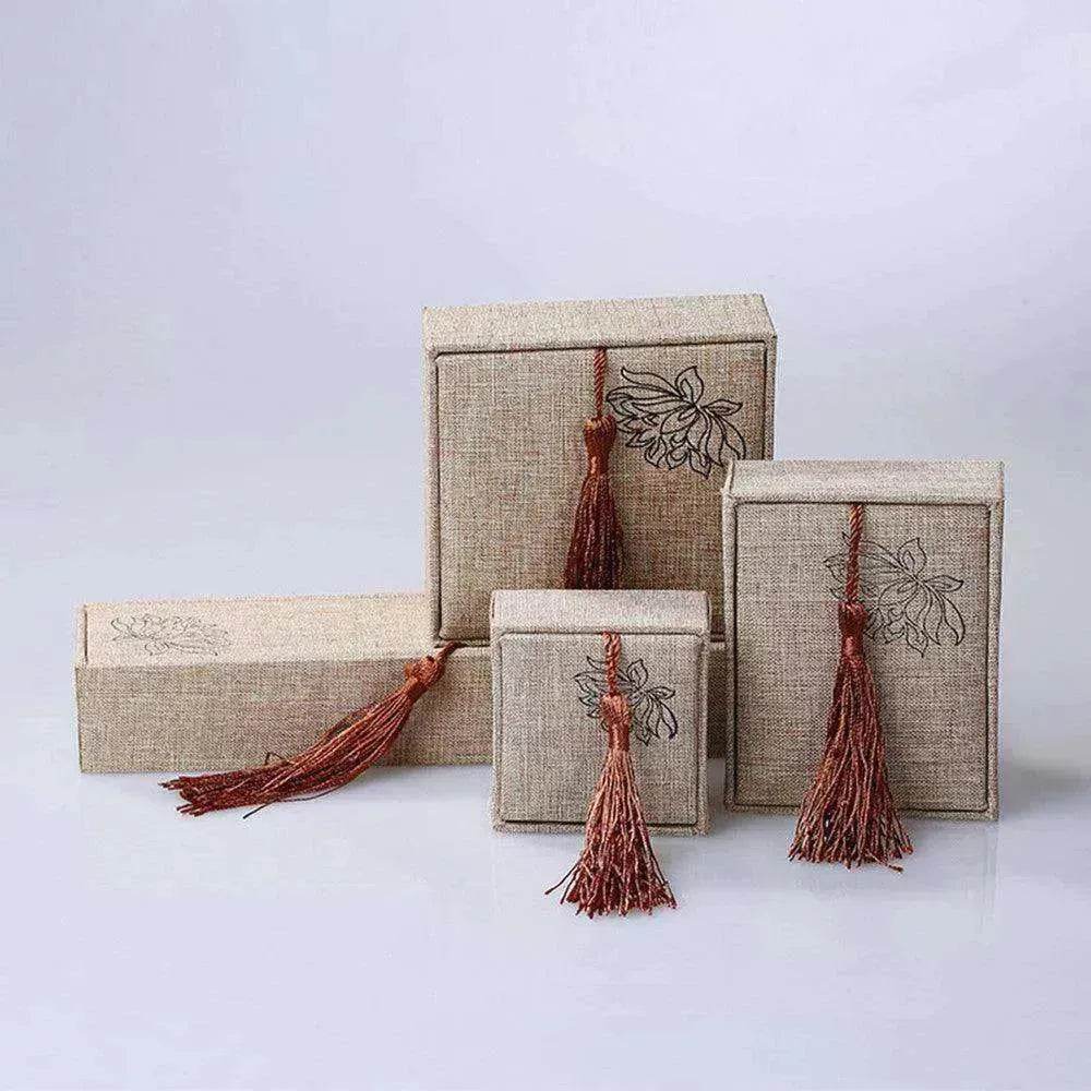 Rings Bracelets Bracelets Pendants Necklaces Jewelry Boxes