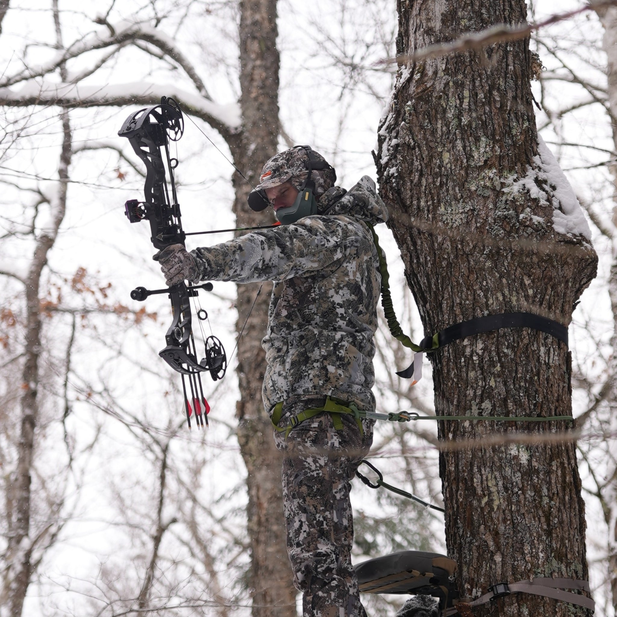 Rozvelt Vektr - Premium Hunting Accessory for Scent Elimination